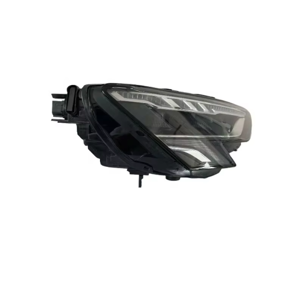 Передние фары для Audi A3 8Y (2021–2024), OEM 8YG941033A/8YG941034A — общий вид