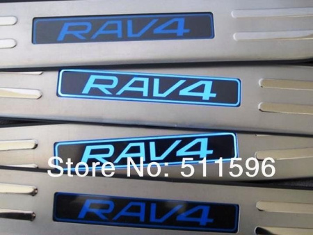 Toyota RAV4 (2006-2012) накладки порогов дверных проемов из нержавеющей стали с подсветкой, комплект 4 шт.