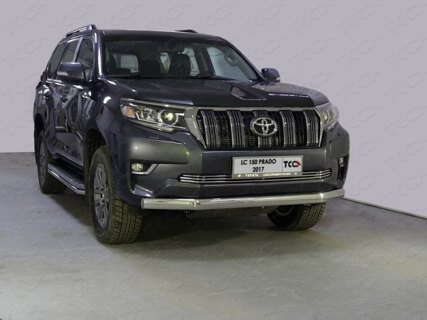 Toyota Land Cruiser Prado (18–) Решетка радиатора внутренняя (лист)