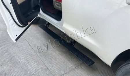 Dodge Durango (18-) штатные выезжающие электропороги автоматические