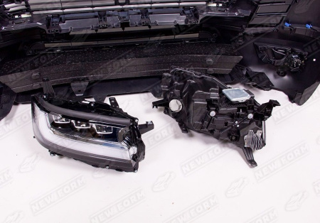 Toyota Land Cruiser LC 200 2007 - 2012 Комплект для рестайлинга в TLC300 без зеркал и порогов