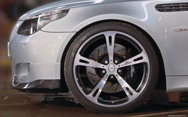 BMW E60 (03-07) накладка переднего бампера AC Schnitzer