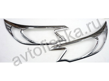 Honda CR-V (2012-) хромированные рамки на передние фары