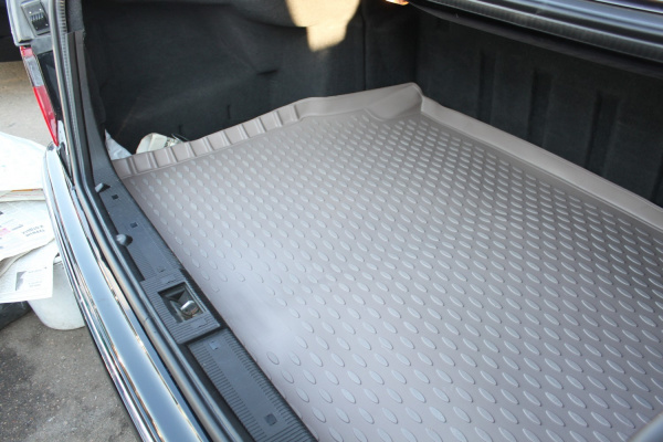 Коврик в багажник MERCEDES-BENZ E-class W210 1995-2002, сед. (полиуретан)