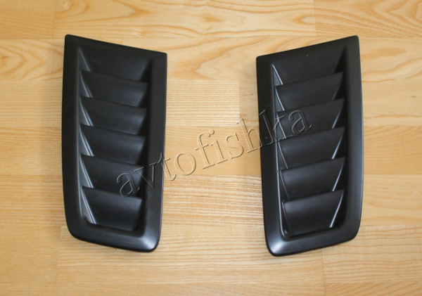 Ford Focus 2 (04 – 11) жабры на капот в стиле Focus RS