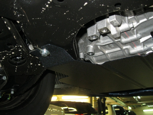 Комплект ЗК и крепеж ECO  HYUNDAI i30 (2012-2015, 2015->) 1,6 бензин МКПП/АКПП