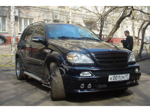 Mercedes ML-Class W163 (97-01) Накладка BRABUS на передний бампер