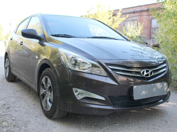 Hyundai Solaris (14–16) Защита радиатора Optimal, чёрная