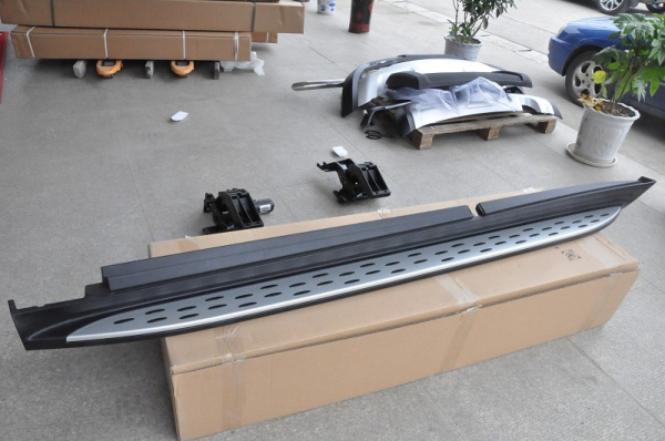 Mercedes-Benz GL-Klasse (13–) Пороги ОЕМ со светодиодной подсветкой (кузов Х166)