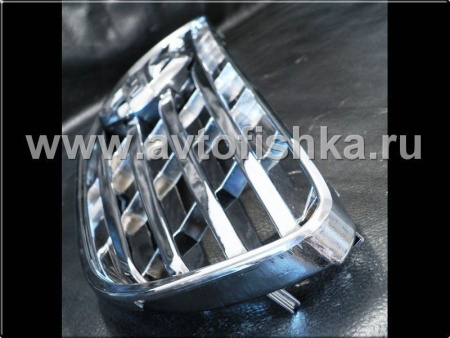 Nissan Maxima QX 3 (2000-2006) пластиковая решетка радиатора полностью хромированная