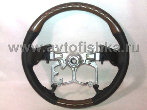 Toyota Land Cruiser Prado 150 (10-) руль спортивный, черная кожа - темное дерево.