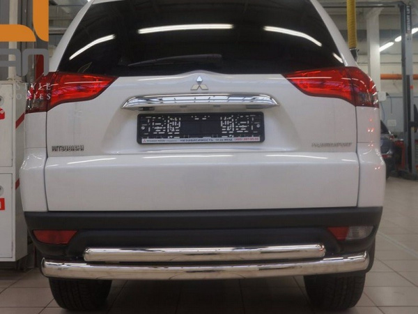 Mitsubishi Pajero Sport (08–15) Защита заднего бампера двойная d 76/60 мм, нерж.