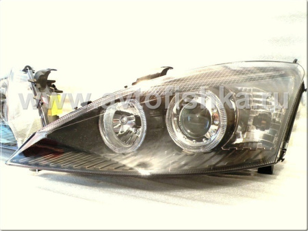 Ford Focus 1 (98-04) Europe+USA передние фары линзовые черные, со светящимися ободками, комплект 2 шт.