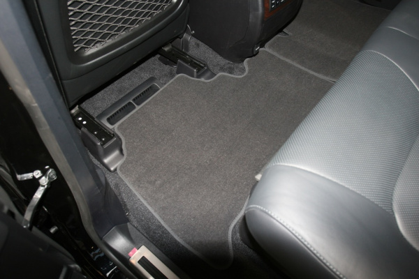 Коврики в салон TOYOTA Land Cruiser 200 7 мест АКПП 2012->, внед., 5 шт. (текстиль)