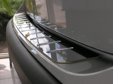 Hyundai i30 (07-) накладка на задний бампер с силиконовыми вставками, к-кт 1шт.