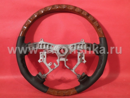 Toyota Land Cruiser 100, Prado 120 (03-) руль спортивный кожаный черный с темными деревянными вставками.