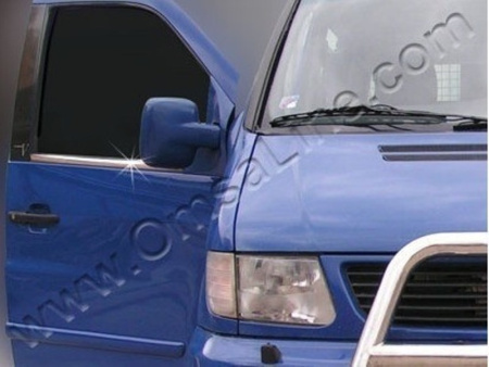 Mercedes Vito W638 (99-04) молдинги нижней кромки окон из полированной нержавеющей стали, комплект 2 шт.