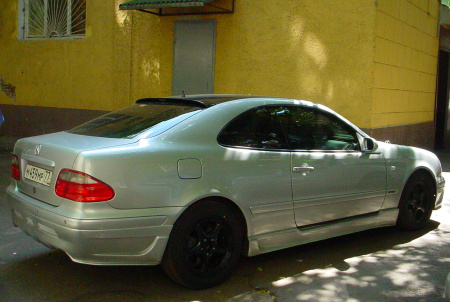 Mercedes E-Class W208 накладка LORINSER на заднее стекло