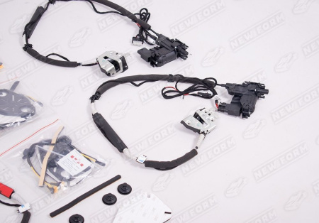 Toyota Land Cruiser LC 300 2021 - н.в. Доводчики дверей