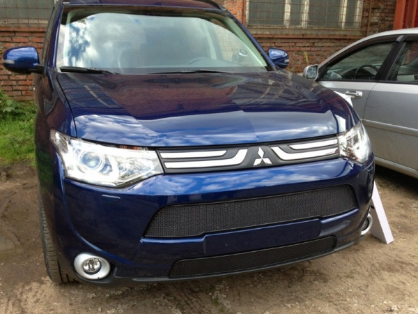 Mitsubishi Outlander (12–13) Защита радиатора Premium, чёрная, низ