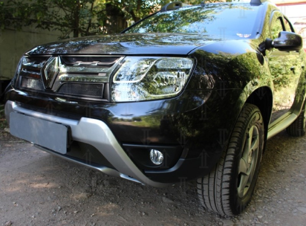Renault Duster (15–) Защита радиатора, чёрная, низ