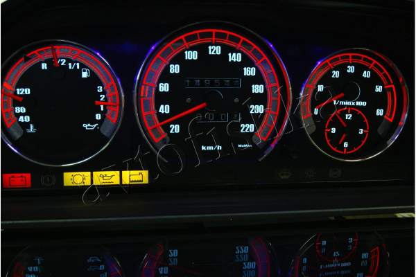 Mercedes 190 W201 светодиодные шкалы (циферблаты) на панель приборов - дизайн 4
