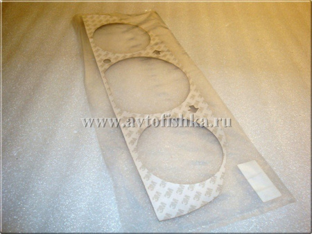 Mercedes W124 (84-95) декоративная накладка комбинации приборов под дерево.