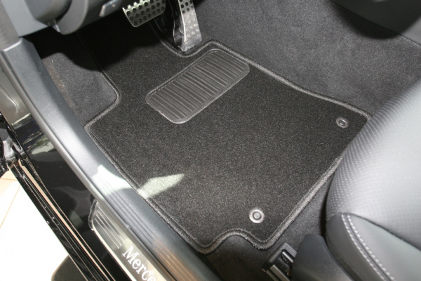 Коврики в салон Klever Premium MERCEDES-BENZ C-Class, 2014->, сед., ун., 4 шт. (текстиль)