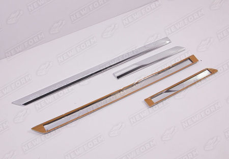 Toyota Land Cruiser LC 300 2021 - н.в. Молдинги