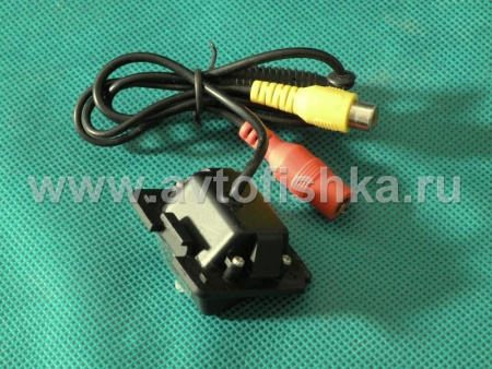 Mitsubishi Outlander XL, Citroen C-Crosser, Peugeot 4007 цветная камера заднего вида с относительной разметкой