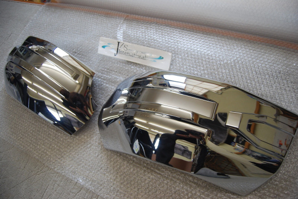 Toyota FJ Cruiser (07-) угловые защитные хромированные накладки заднего бампера, комплект 2 шт.