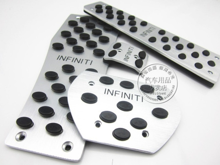 Infiniti FX35, FX30, FX37, FX50 накладки на педали, на подставку под ногу, алюминиевые с логотипом Infiniti, комплект 4 шт.