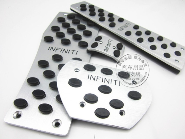 Infiniti FX35, FX30, FX37, FX50 накладки на педали, на подставку под ногу, алюминиевые с логотипом Infiniti, комплект 4 шт.