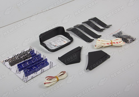 Toyota Land Cruiser LC 200 (2 рестайлинг) 2015 - н.в. Обвес Executive Lounge белый перламутр Toyota Land Cruiser 200 рестайлинг.