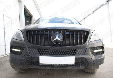 Mercedes-Benz M-Klasse W166 2011 - 2015 Решетка радиатора AMG GT черная