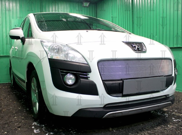 Peugeot 3008 (10–14) Защита радиатора, хром, середина