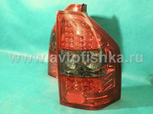 Mitsubishi Pajero 3 (2003-2006) фонари задние светодиодные красно-тонированные, комплект 2 шт.