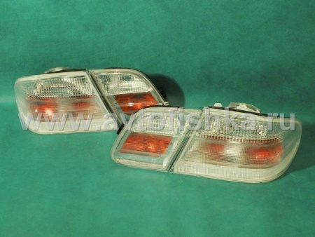 Mercedes E W210 фонари задние белые, комплект лев.+ прав.