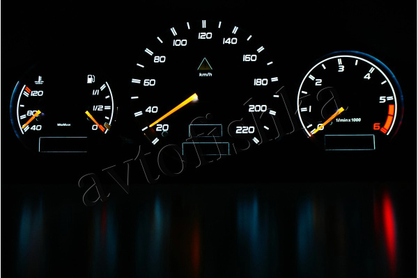 Mercedes W210 E (95 - 03) светодиодные шкалы (циферблаты) на панель приборов - дизайн 1