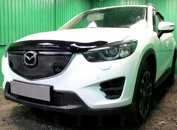 Mazda CX-5 (16–) Защита радиатора Optimal, чёрная, верх (с парктроником) (3D)