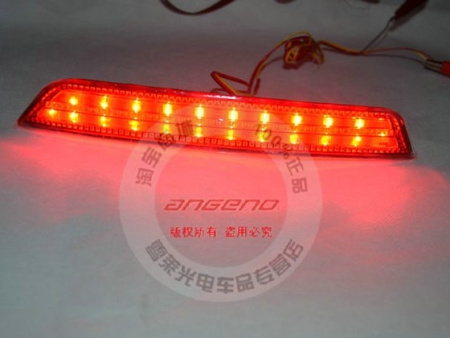 Ford Mondeo седан и универсал (07-11) катафоты заднего бампера со светодиодной подсветкой, в комплекте 2 шт.