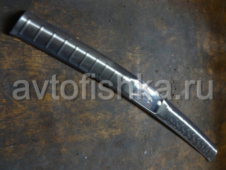 Toyota Highlander (2012-) накладки из нержавеющей стали на порог двери багажника