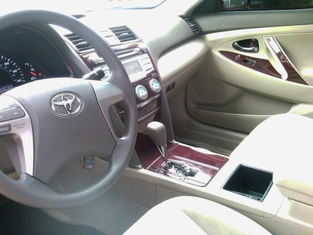 Toyota Camry V40 (06-) накладки панелей салона под алюминий, комплект 43 предмета.