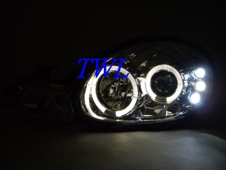 Dodge Neon (00-02) передние фары линзовые хромированные, со светодиодной подсветкой, комплект 2 шт.