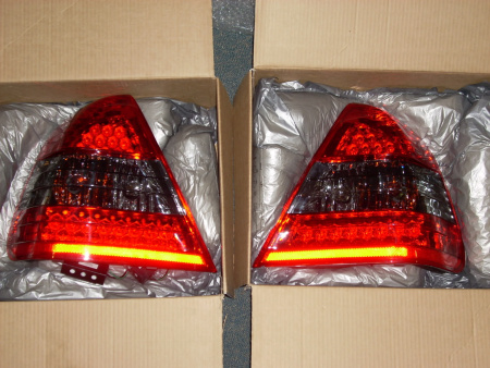 Mercedes C-class W202 (93-99) фонари задние светодиодные красно-тонированные