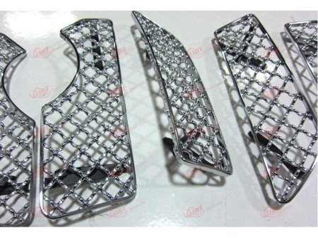 Toyota Land Cruiser Prado 120 (2003-2009) вставки в решетку радиатора из нержавеющей стали, дизайн Bentley, комплект 8 шт.