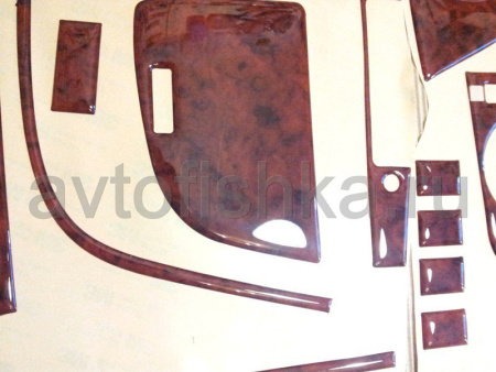 Hyundai H1 (2008-) накладки в салон под дерево с механической коробкой, комплект 17 предметов.