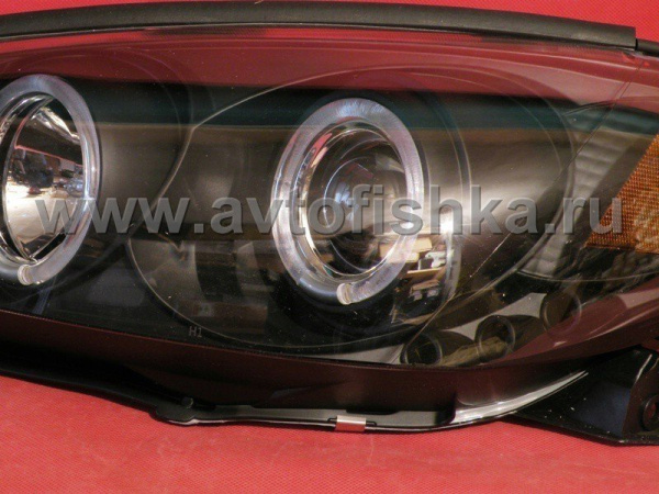 Toyota Camry 30 (02-06) UAE, Europe, USA фары передние черные со светящимися ободками, комплект 2 шт.