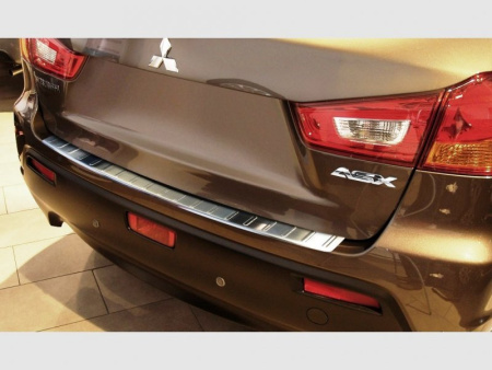 Mitsubishi ASX (2010-) накладка из полированной нержавеющей стали на задний бампер