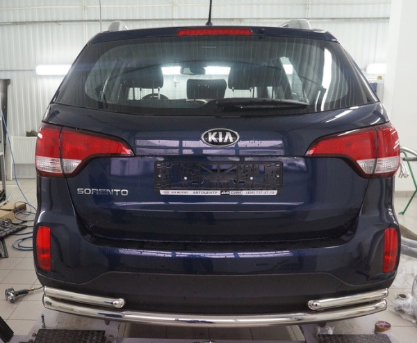 Kia Sorento (13–) Защита заднего бампера одинарная с уголками d 60/42 мм, нерж.